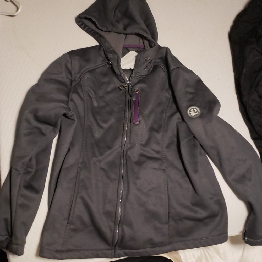 XL gray jacket with purple accents zeroxposur